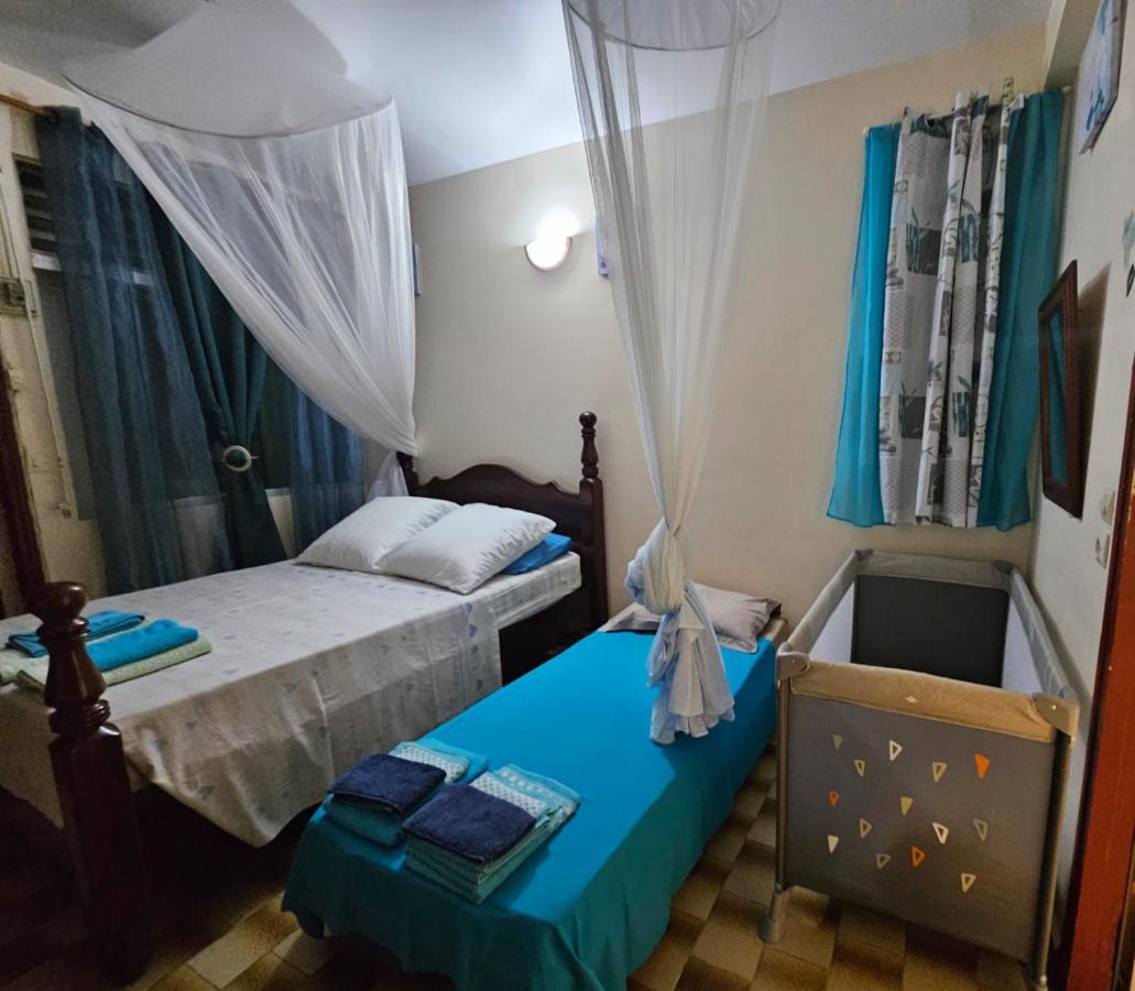 La Maison Aux Orchidees Пети-Бур Экстерьер фото